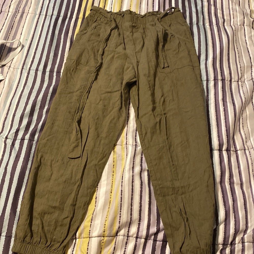 Art class size 10-12 pants